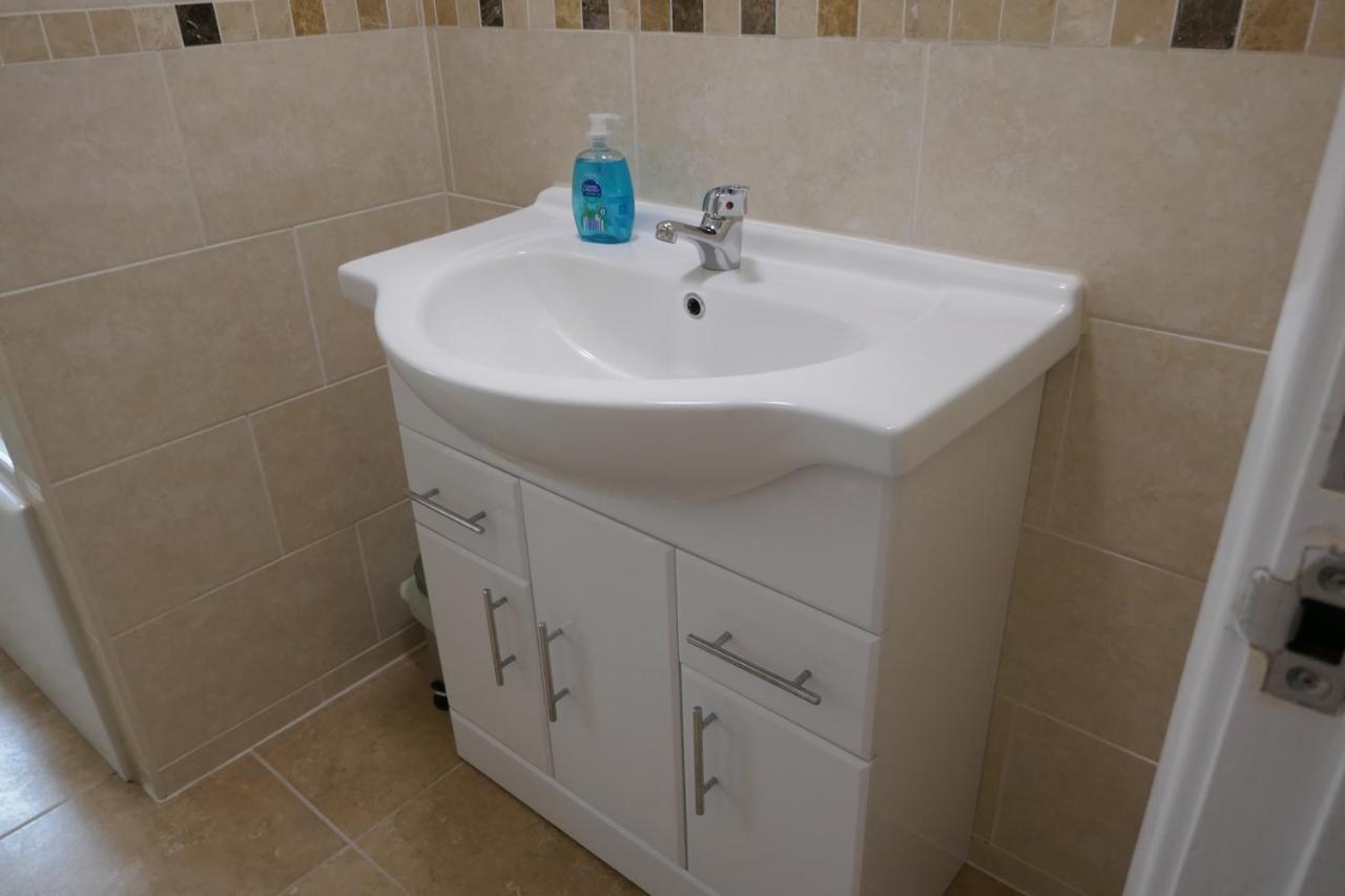 2 Bedroom House Walking Distance To City Centre With Free Parking York Ngoại thất bức ảnh