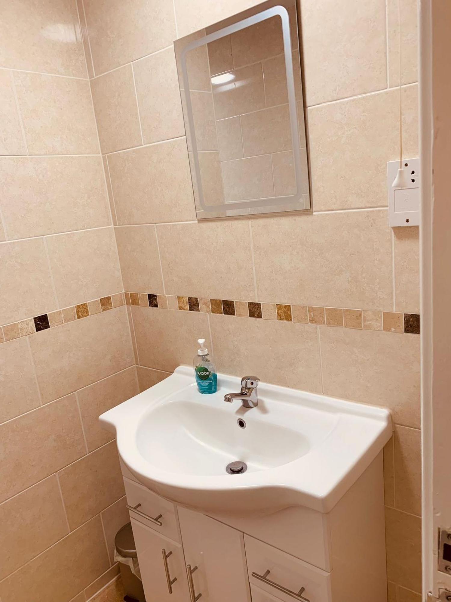 2 Bedroom House Walking Distance To City Centre With Free Parking York Ngoại thất bức ảnh